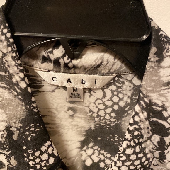 Cabi #988 Snakeskin Blouse, size medium - Picture 5 of 8